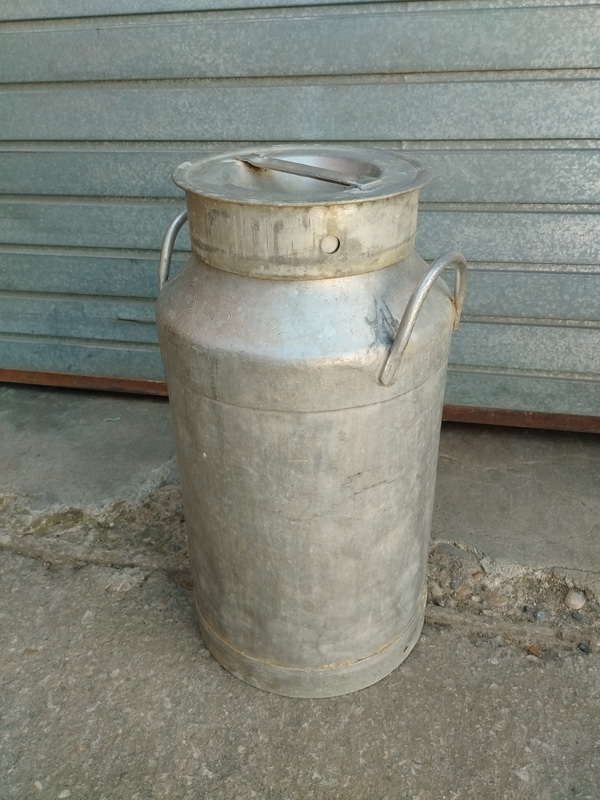 lechera contenedor liquidos aluminio 1u